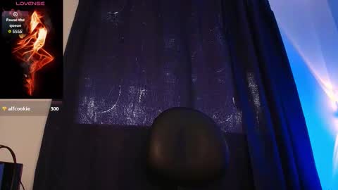 Snapshot of wolfan_sky chatting on October 17, 1:59 pm W O L F online show from October 17, 1:59 pm