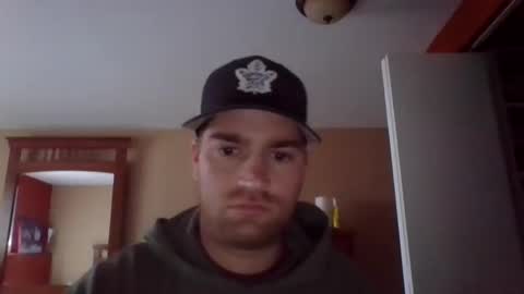 woodeee77 online show from December 19, 6:56 pm