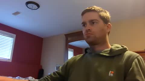 woodeee77 online show from December 11, 8:49 pm