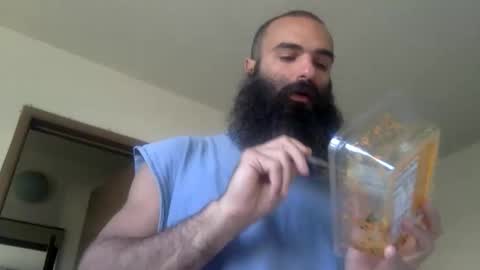 woof_wolf37 online show from April 16, 12:10 am