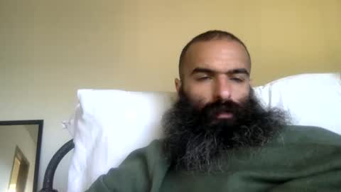 woof_wolf37 online show from February 18, 4:15 pm