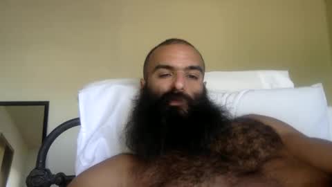 woof_wolf37 online show from March 17, 4:09 pm