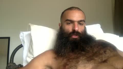 woof_wolf37 online show from March 28, 9:04 pm