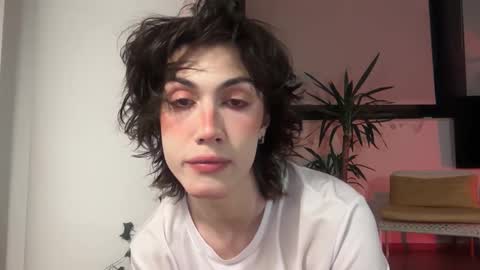 Glen online show from February 8, 8:57 pm