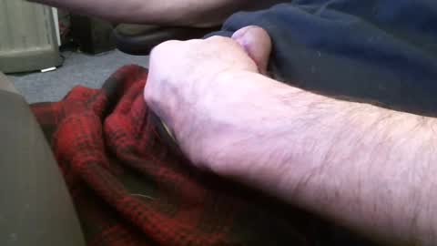 wrangleat0r online show from December 8, 3:35 pm