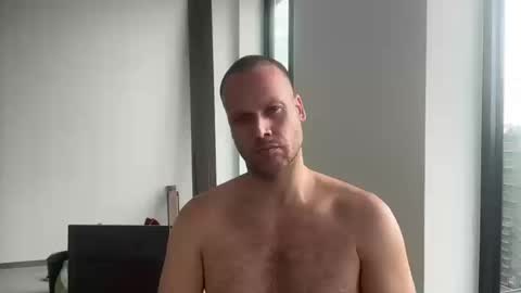 joejoe online show from March 12, 2:36 pm