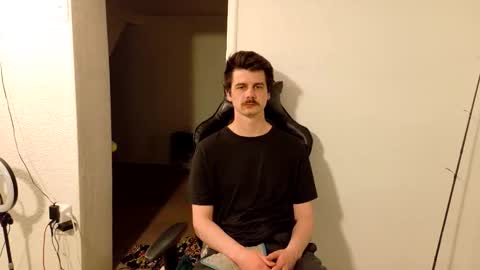 Wyatt online show from April 21, 4:18 am