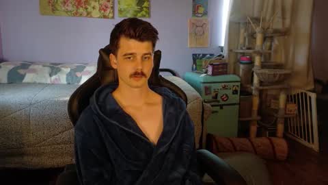 Wyatt online show from December 15, 4:59 pm