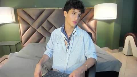 xam_collen online show from March 4, 7:54 pm