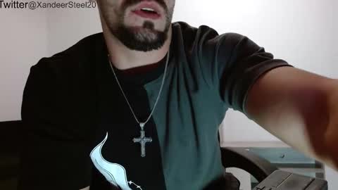 Snapshot of xandeer_steel chatting on October 18, 12:15 am Master Xandeer online show from October 18, 12:15 am