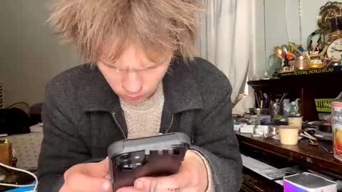 xander0zzz online show from February 2, 5:43 pm