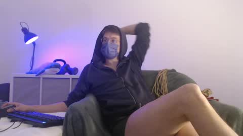 Xander online show from March 29, 5:35 pm