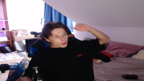 rx4per online show from September 9, 3:22 pm