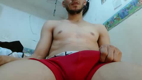 Snapshot of xavicock24 chatting on December 17, 8:54 pm xavicock24 online show from December 17, 8:54 pm