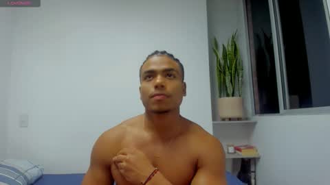 Snapshot of xavier_colleman chatting on October 8, 11:53 pm Xavier online show from October 8, 11:53 pm