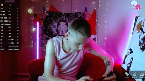 Snapshot of xavier_night81 chatting on September 22, 12:59 pm xavier_night81 online show from September 22, 12:59 pm