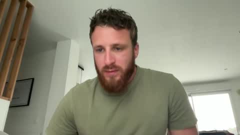 xavou779 online show from October 4, 7:13 am