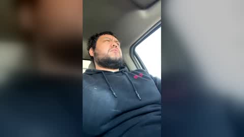 xbigdick_214 online show from March 18, 5:49 pm