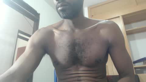 Snapshot of xdonvictor chatting on December 11, 12:05 pm Victor online show from December 11, 12:05 pm