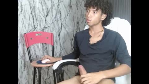 Snapshot of xion_ez chatting on October 17, 12:25 am xion_ez online show from October 17, 12:25 am