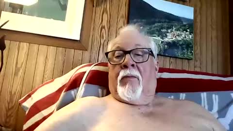 xmangp1948 online show from May 1, 6:10 pm