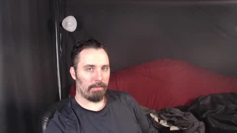 Snapshot of xmetalstudx chatting on February 18, 1:44 pm MetalstudMaster online show from February 18, 1:44 pm
