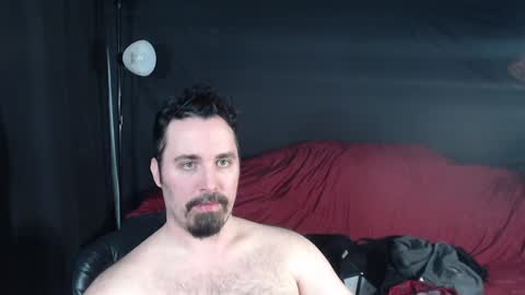 Snapshot of xmetalstudx chatting on February 3, 10:54 pm MetalstudMaster online show from February 3, 10:54 pm