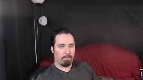 Snapshot of xmetalstudx chatting on January 20, 1:18 am MetalstudMaster online show from January 20, 1:18 am