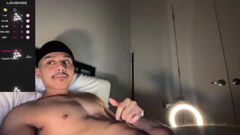 xmomentumx online show from December 20, 4:08 am