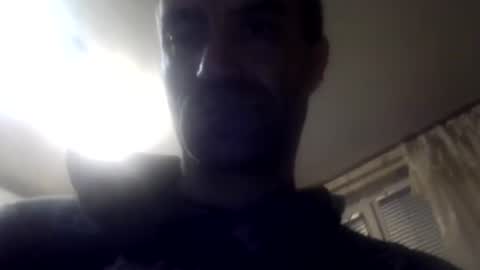 Snapshot of xploid1982 chatting on January 5, 9:03 pm xploid1982 online show from January 5, 9:03 pm