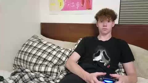 XxGinger  online show from December 14, 2:07 am