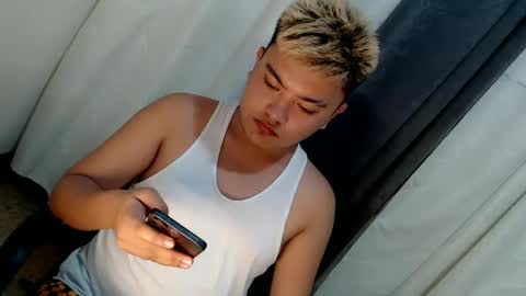 Loyd online show from March 8, 1:48 pm