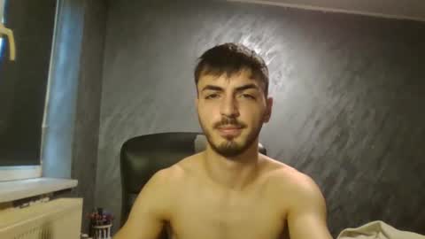 xxxdonpuiuuxxx online show from December 28, 7:11 am