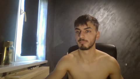 xxxdonpuiuuxxx online show from December 30, 11:04 am