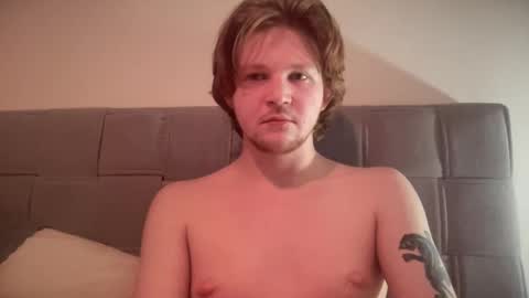 Snapshot of xxxgingerboyxxx chatting on February 10, 1:57 am gingerboy420 online show from February 10, 1:57 am