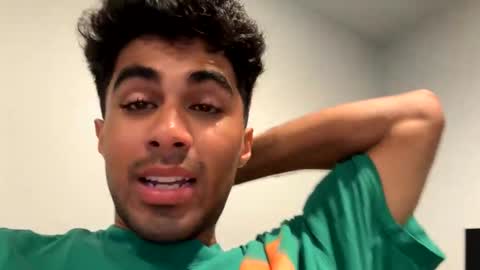 xxxvoidxx online show from June 11, 4:05 pm