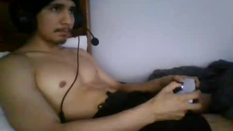 y640 online show from March 11, 6:15 pm