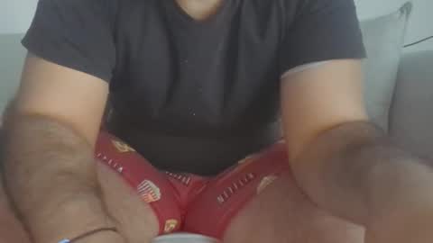 Snapshot of yacout87 chatting on October 4, 11:15 am Dick Ass online show from October 4, 11:15 am