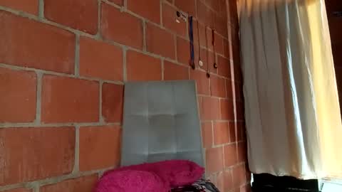 Yajz online show from October 24, 1:24 pm