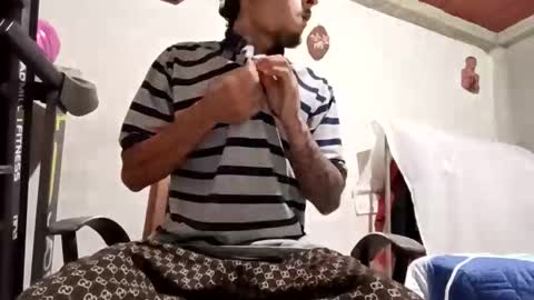 Yajz online show from April 19, 6:02 am