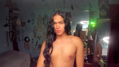 Blush online show from January 25, 1:30 pm