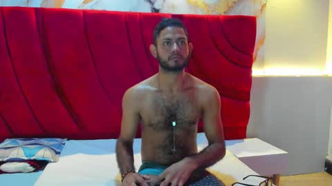 Yeferson online show from October 31, 7:50 pm