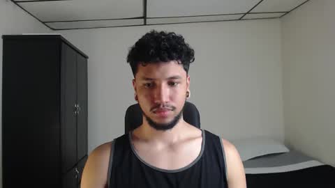 yeff online show from November 4, 12:33 am