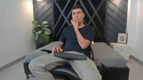 YEIKO ROMERO online show from January 7, 11:14 pm