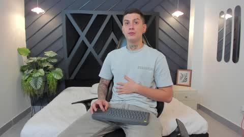 YEIKO ROMERO online show from January 30, 5:17 pm