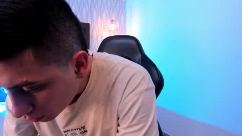 YEIKO ROMERO online show from March 11, 5:24 pm