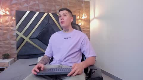 YEIKO ROMERO online show from February 3, 5:14 pm