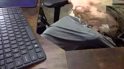 yellout22 online show from March 10, 8:59 pm