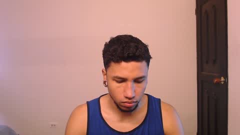 Yeff ind. model  online show from January 4, 5:16 pm