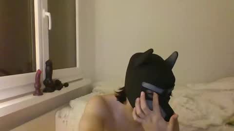yikesito online show from October 16, 7:27 am